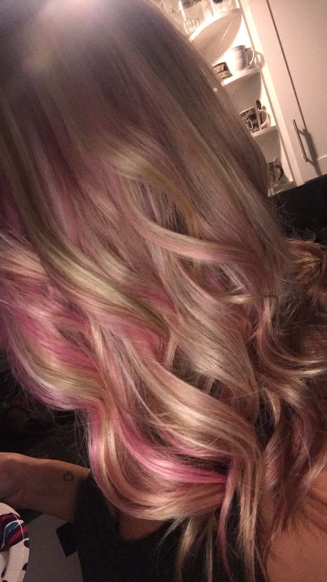 Dirty Blonde Hair With Pink Highlights, Brown Hair With Pink Highlights, Blonde And Pink, Brown And Pink Hair, Pink Hair Streaks, Pink Hair Highlights, Blonde Hair With Pink Highlights, Pink Blonde Hair, Pink Hair Dye