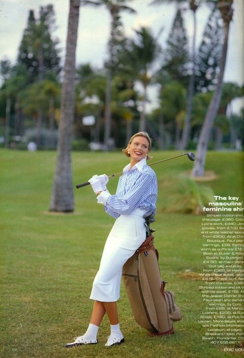 "Elegant" by Eric Boman for Vogue UK February 1992 Disc Golf Humor, Golf Accessories Ladies, Golf Attire Women, Golf Photography, Best Golf Clubs, Womens Golf Fashion, Girls Golf, Golf Attire, Vintage Golf