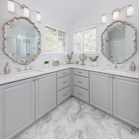 L Shaped Vanity - Photos & Ideas | Houzz L Shaped Bathroom Vanity With Makeup Area, L Shaped Bathroom Vanity Double Sinks, L Shape Bathroom Vanity Master Bath, L Shaped Vanity Bathroom, L Shaped Bathroom Vanity, Bathroom Vanity With Makeup Area, Vanity With Makeup Area, Vanity Pictures, L Shaped Vanity