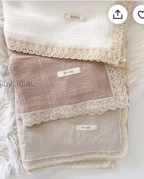 Muslin Baby Blanket Diy, Diy Sewing Gifts, Upcycle Sewing, Baby Sewing Projects, Baby Sewing, Baby Patterns, Baby Bed, Diy Baby Stuff, Baby Items