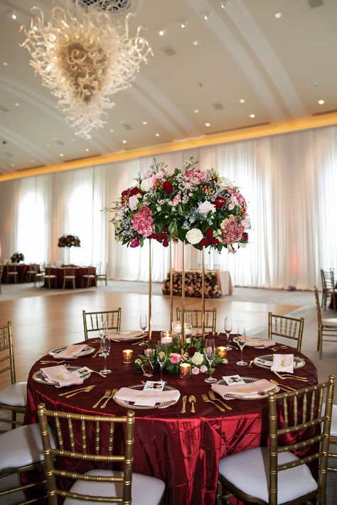 Waterfront Ceremony, Gold Wedding Decorations Receptions, Burgundy Garden, Pink And Burgundy Wedding, Gold And Burgundy Wedding, Burgundy Wedding Theme, Red Gold Wedding, Pink And White Weddings, Red Wedding Theme