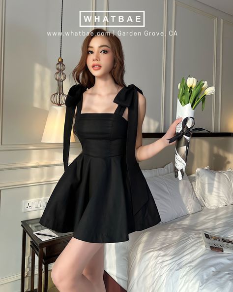 Fashion Dresses Outfits, Birthday Outfit Short Dress, Black Shoulder Dress, Mini Dress For Birthday, Black In Black Outfits, Cool Dresses Party, Dressed In A Dress, Cute Dresses For Birthday, Black Party Dress Outfit