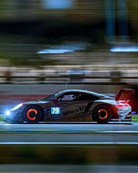 brakes glowing on track. #cars #supercars #racing #nascar #f1 #flawdforge Track Racing, Car Racing, Race Car, Super Cars, Nascar, Race Cars, Motorsport, Track, Cars