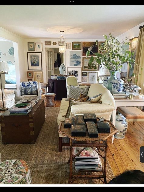 Maura Endres, Brown Velvet Skirt, Brown Velvet, Velvet Skirt, Living Room Inspo, New Living Room, Furniture Arrangement, Living Room Inspiration, House Inspiration