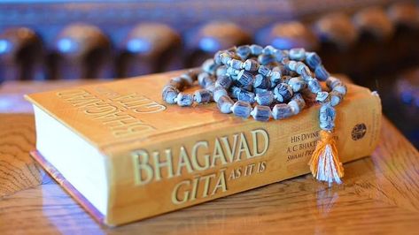 Bhagavad Gita | Photo by Caesar Oleksy from Pexels Bhagavad Gita Book, Krishna Avatar, Heart Journal, The Mahabharata, Gita Quotes, Krishna Quotes, Bhagavad Gita, Book Images, Hare Krishna