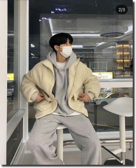 Korean Guy Street Wear, Comfy Style Outfits Men, Guy Korean Fashion, Mens Fashion Korean Street Style, Boys Outfit Korean, Male Asian Fashion, Korean Men Aesthetic Outfits, Guy Outfits Korean, Asian Guy Style