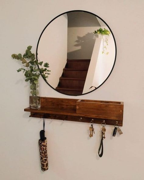 Entry With Mirror And Hooks, Entry Way Mirror And Coat Hooks, Mirror And Hooks Entryway, Entry Mirror Wall, Entrance Decoration Ideas, Entrance Decor Ideas, Entryway Storage Ideas, Decor Console Table, Hall Ways Ideas