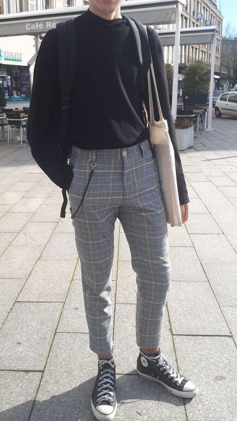 Baby Mode, Checkered Pants, Streetwear Mode, Hipster Mens Fashion, Streetwear Men Outfits, Moda Vintage, Plaid Pants, Mode Vintage, Outfit Casual