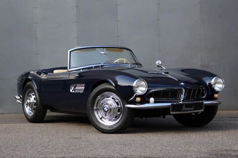 Old Classic Cars Vintage, Bmw 507, Old Sports Cars, Bmw Vintage, Bmw Z8, Vintage Auto's, Classic Bmw, Bmw Classic Cars, Bmw Z3