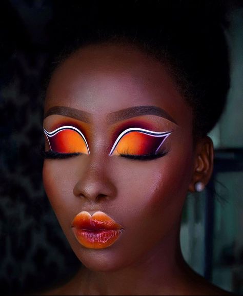 Orange Make Up Looks Creative, Fox Makeup Look, Full Color Makeup, Eyes Type, Practice Makeup, Phoenix Makeup, Crazy Eye Makeup, Fire Makeup, Exotic Makeup