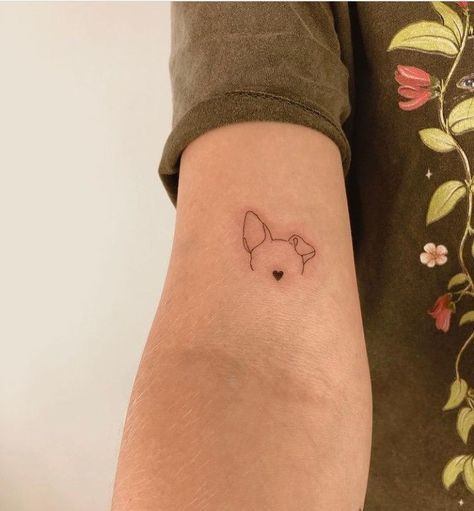 Cute Self Love Tattoo, Hand Tattoos Minimal, Small Name Tattoo, Tattoos Minimal, Chihuahua Tattoo, Puppy Tattoo, Small Dog Tattoos, Cool Animal Tattoos, Minimal Tattoo Ideas