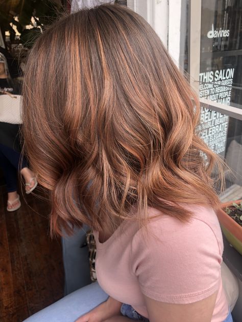 Light Brown Rose Gold Balayage, Strawberry Lowlights In Brown Hair, Caramel Rose Gold Hair, Womens Light Brown Hair Color, Strawberry Brunette Hair Short, Rose Gold Highlights Light Brown Hair, Auburn Hair Balayage Rose Gold, Strawberry Highlights Brown Hair, Brown Hair Strawberry Highlights