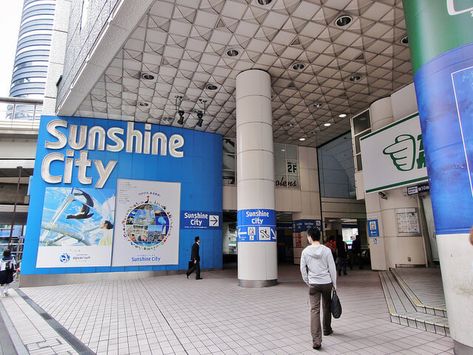 One day isn't enough! Tokyo's Sunshine City complex | tsunagu Japan Harajuku Shopping, Tokyu Hands, Sunshine City, Japan Bucket List, Tokyo Travel Guide, City Tokyo, All About Japan, Mega Pokemon, Turning Japanese