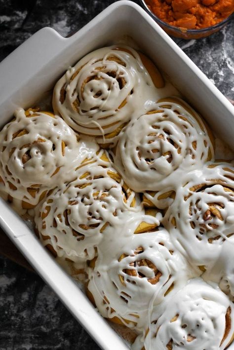 Easy Pumpkin Spice Cinnamon Rolls Recipe: Perfect for Fall Maple Cream Cheese Icing, Pumpkin Spice Cinnamon Rolls, Maple Cream Cheese Frosting, Pumpkin Crisp, Cinnamon Rolls From Scratch, Maple Cream Cheese, Pumpkin Pie Bars, Maple Cream, Cinnamon Rolls Recipe