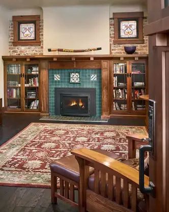 20 Craftsman Style Family Room Designs (Photo Gallery) – Home Awakening Craftsman Fireplace With Built Ins, Craftsman Family Room, Craftsman Style Living Room, Craftsman Style Fireplace, Craftsman Living Rooms, Craftsman Interior Design, Family Room Designs, Craftsman Interiors, Craftsman Living Room