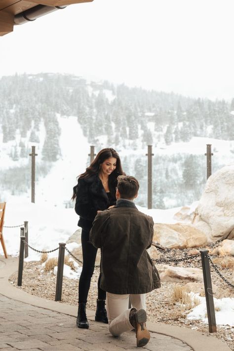 Proposal Pictures Winter, Winter Proposal Pictures, Winter Proposal Photos, Snow Proposal, Ski Proposal, Utah Proposal, Snowy Proposal, Wedding Proposal Ideas Engagement, City Proposal