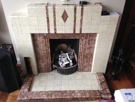 1950s tiled fireplace 1940s Fireplace, 1950s Fireplace, 1950s Living Room, 50s House, Mid Century Tile, Tiled Fireplace, Art Deco Fireplace, Fireplace Fronts, Dining Room Fireplace