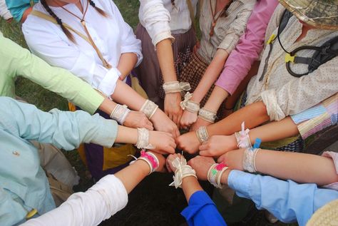 Pioneer Trek Bracelets - The REAL Housewives of Riverton Pioneer Day Activities, Trek Ideas, Pioneer Trek, Pioneer Day, Pioneer Life, Youth Conference, Lds Youth, Family Bbq, Family Home Evening