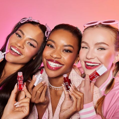 Lip Oils are for sharing with the besties 👯‍♀️ With 11 shiny, moisturizing, & stunning shades, there's a color to fit everyone's unique personality 😚⁠ ⁠ Get our Lip Oils NOW @Walmart and Walmart.com #wetnwildbeauty #wnwlipoil #crueltyfree Lipgloss Photoshoot Ideas Small Business, Y2k Lipgloss, Lip Photoshoot, Jelly Polish, Lipstick Ad, Photoshoot Moodboard, Lip Oils, Brand Photography Inspiration, Beauty Photoshoot