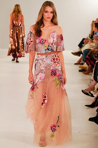 Petal Gown, London Summer, London Outfit, London Spring, Temperley London, Summer 2019, Primavera Estate, London Fashion Week, Moda Operandi