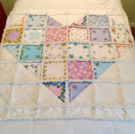 Quilts Easy, Flannel Rag Quilts, Rag Quilt Tutorial, Owl Quilts, Fluffy Things, Rag Quilt Patterns, Baby Clothes Quilt, Baby Rag Quilts, Modern Baby Quilt