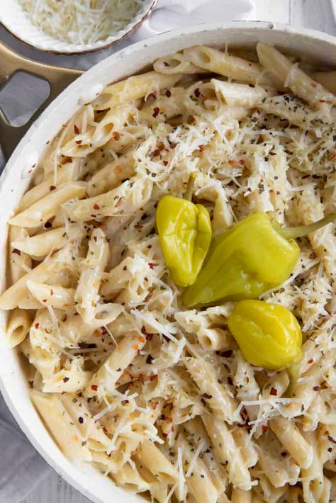 Creamy Pepper Jack Pasta - The Salty Marshmallow Pepper Cheese Pasta, Shredded Pepper Jack Cheese Recipes, Pepper Jack Recipes, Pepper Jack Pasta, Creamy Pepper Pasta, Pepper Jack Cheese Sauce, Pepperjack Cheese Recipes, Dinner Ideas Stovetop, Recipes With Pepper Jack Cheese