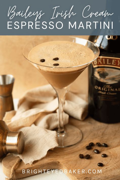 If you like your espresso martinis on the slightly sweeter, creamier side, you'll love this recipe! Baileys Irish Cream adds a softer, milkier flavor to the classic espresso cocktail, for a drink that's still very coffee forward, but also smoother to sip on! Baileys Espresso Martini, Baileys Recipes Drinks Cocktails, Espresso Martini Recipe Baileys, Creamy Espresso Martini, Baileys Recipes Drinks, Amaretto Sour Cocktail, Espresso Cupcakes, Irish Cream Coffee, Espresso Martini Recipe