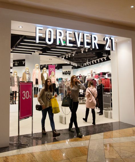 Forever 21 Is Expanding Its Beauty Section In A Big Way+#refinery29 Meals For Two Healthy, Blonde Album, Week Inspiration, Fashion Week Inspiration, Hairstyles Diy, Ipsy Bags, India Clothes, Cookie Recipes Homemade, Social Determinants Of Health