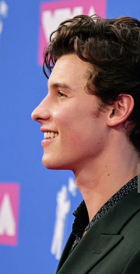 Shawn Mendes Side Profile, Male Nose Side Profile, Sideview Drawing Reference Man, Laughing Side Profile, Side Smile, Side Profile Mouth Open, Man Side Profile, Smiling Side Profile, Straight Nose Side Profile