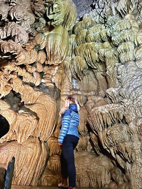 Experience the Magic of Oregon Caves National Monument - VisitGrantsPass Oregon Caves National Monument, Oregon Caves, Usa Trips, Illinois River, Cave Entrance, Visit Oregon, Cave Tours, Family Tour, Farm Tour