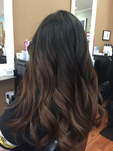 Subtle Balayage Dark Brown Hair, Deep Brunette Balayage, Dark Hair Color Ideas, Dark Hair Color, Hair Stules, Black Hair Balayage, Brown Ombre Hair, Brown Hair Looks, Brown Hair Inspo