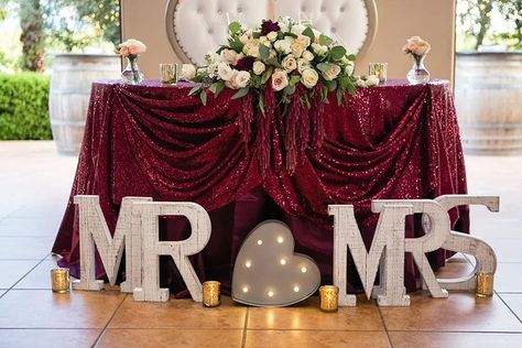 Pink And Burgundy Wedding, Sweet Heart Table, Burgundy Wedding Dress, Gold And Burgundy Wedding, Party Decorations Table, Gold Wedding Reception, Vineyard Wedding Venue, Sweetheart Table Decor, Heart Table