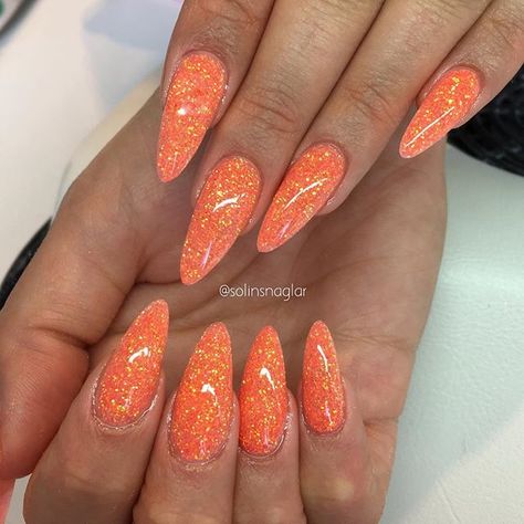 Glitter i orange över hela👌🏼 #lillynails Glitter Quotes, Nail Water Decals, Star Nail Art, October Nails, Nail Art Stickers Decals, Glitter Boots, Nail Designs Glitter, Star Nails, Halloween Nail Art