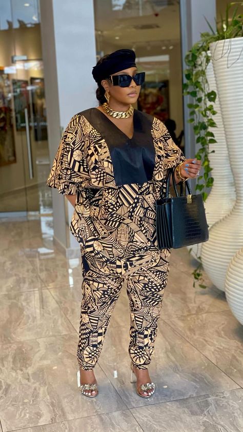 Latest Kampala Styles For Ladies, Kampala Styles For Ladies, Kampala Styles, Trouser And Top For Ladies, Ankara Trousers, Igbo Bride, Boubou Styles For Women, Ankara Styles For Women, Kitenge Fashion