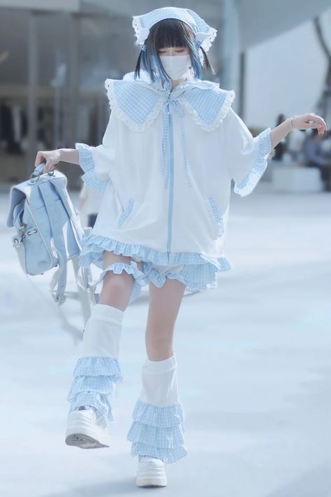 Fabric: Polyester Color: White/Blue Sleeve Length: Short Sleeves Feature: Print Style: Jirai Kei Include: Coat + Fake Collar Size (IN) Bust Waist Sleeve Length Japanese Coat, Style Kawaii, Short Sleeve Jacket, Ruffle Pants, Leg Sleeves, Triangle Scarf, Summer Jacket, Outfits With Hats, J Fashion