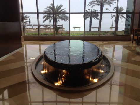 Water fountain pool in the Lobby Fountain Hotel, Fountain Pool, Art Deco Hotel, Home Fountain, Stone Fence, Indoor Water Fountains, Shapes Art, Geometric Shapes Art, Water Pond