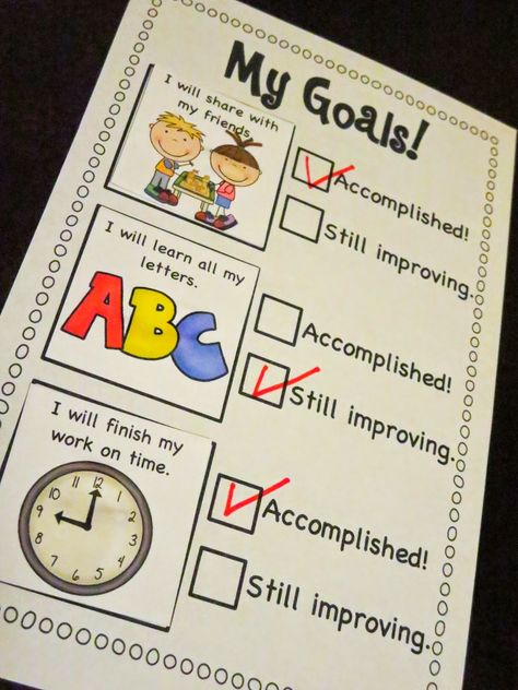 Goal Setting Checklist FREEBIE! Kindergarten Goals, Kindergarten Organization, Goal Setting For Students, Kindergarten Assessment, Data Binders, Visible Learning, Data Notebooks, Classroom Goals, Learning Targets