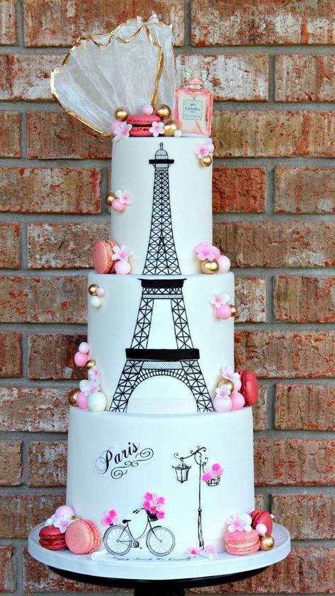 Eiffel Tower Wedding Cake, Paris Birthday Cakes, Birthday Cake For Women Elegant, Bolo Paris, Paris Themed Cakes, Paris Sweet 16, Eiffel Tower Wedding, 50th Birthday Themes, Eiffel Tower Cake