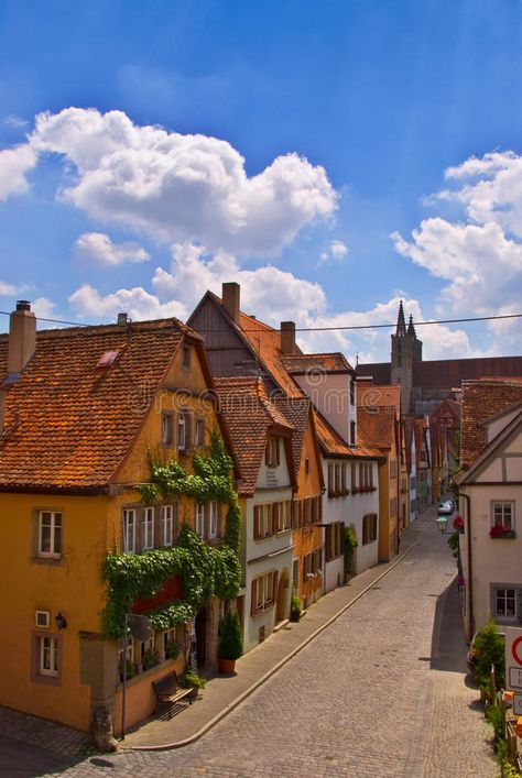 Stutgard Germany, German Townhouse, German Architecture Modern, Old Town Buildings, German Buildings, Germany Streets, Old Town Architecture, Medieval German Town, Town Architecture