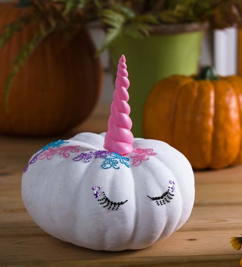 Unicorn Pumpkin Decorating, Pumpkin Decorating Kits, Decoupage Pumpkins, Unicorn Pumpkin, No Carve Pumpkin Decorating, Halloween Arts And Crafts, Creative Pumpkins, Pumpkin Carving Templates, Pumpkin Halloween Decorations