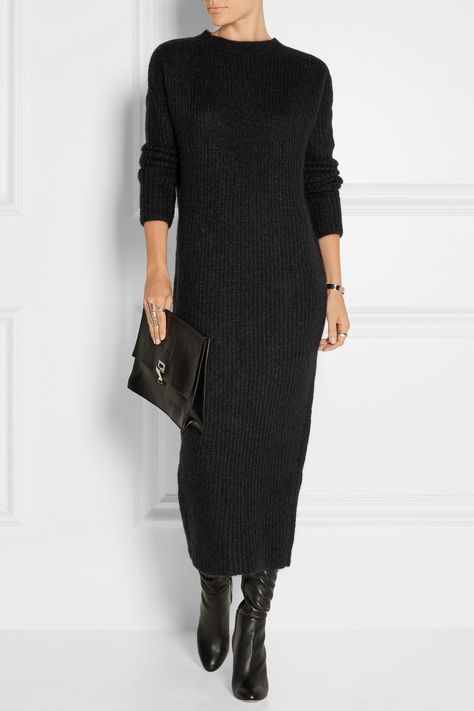 Black Wool Dress, Classic Chic Style, Cashmere Sweater Dress, Basic Black Dress, Haider Ackermann, Quick Outfits, Street Style Winter, Closet Fashion, Wool Dress