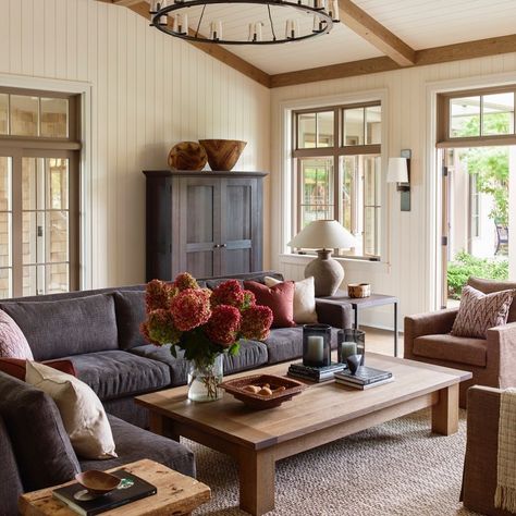 Kylee Shintaffer (@kyleeshintaffer) • Instagram photos and videos Cozy Neutral Living Room, Pacific Northwest Style, Northwest Style, Weekend Mode, Chandelier Farmhouse, Modern Farmhouse Living, Modern Farmhouse Living Room, Neutral Living Room, Iron Candle