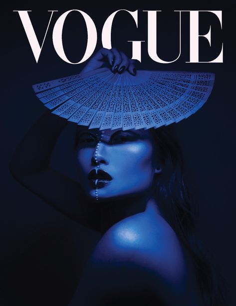 amanda how on Twitter: "manifesting #VogueChallenge https://t.co/FYlKs0XQhZ" / Twitter Blue Vogue Covers, Iconic Magazine Covers, Vogue Challenge, Magazine Design Cover, Elle Fashion, Vogue Magazine Covers, Media Production, Fashion Magazine Cover, Fashion Cover