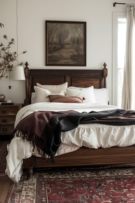 Couples Master Room, Moody Vintage Farmhouse, Eclectic Country Decor, Cozy Earthy Bedroom Ideas, Cozy Earthy Bedroom Aesthetic Vintage, Moody Minimalist Bedroom, Beautiful Guest Bedrooms, Modern Traditional Bedroom Decor, Bedroom Dark Furniture