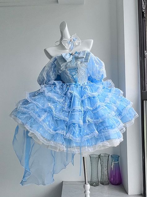 Blue/Black&Red Lolita KC / Train / Choker Puffy Blue Dress, Puffy Skirt Outfit, Prom Dress Tiered, Princess Prom Dress, Blue Babydoll Dress, Poofy Dress, Blue Clothes, Puffy Skirt, Princess Prom Dresses