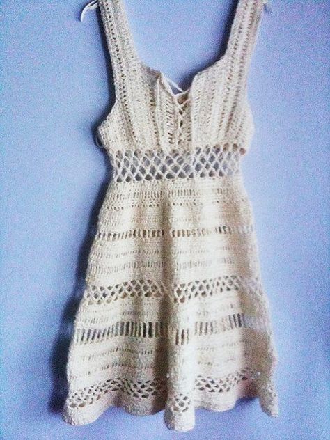 italian crochet dress Crochet Dress Pattern Free, White Crochet Dress, Crochet Summer Dresses, Crocheted Dress, Summer Dress Patterns, Crochet Skirts, Dress Patterns Free, Boho Clothes, Crochet Boho