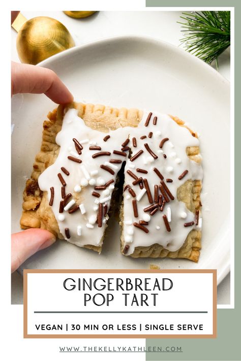 Savory Pop Tarts, Childhood Breakfast, Homemade Snacks Recipes, Homemade Pop Tarts, Gingerbread Dessert, Poptart Recipe, Homemade Crackers, Pop Tart, Single Serving Recipes