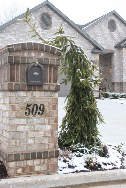 Mailbox Lighting Ideas, Mailbox Design Ideas, Brick Mailbox Ideas, Stone Mailbox Ideas, Brick Mailbox Designs, Mailbox On House, Brick Mailboxes, Stone Mailbox, Brick Mailbox