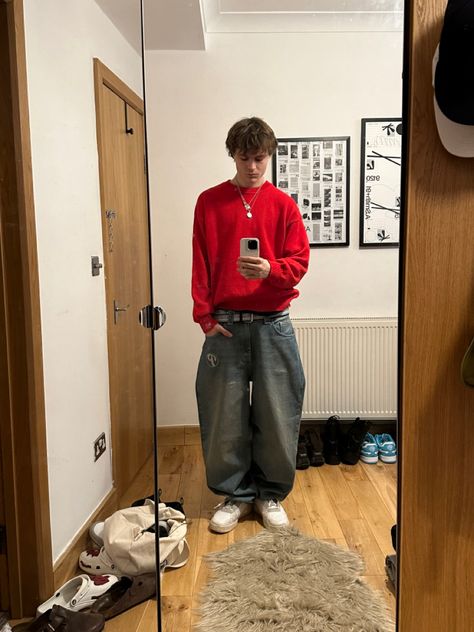 Baggy Urban Outfits, Baggy Fits Men, Baggy Clothes Men, 90s Baggy Style, Vintage Streetwear Men, Dickies Outfit, Red Sweater Outfit, Baggy Pants Outfit, Vintage Outfits Men