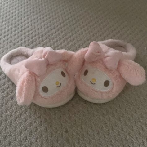 My Melody Sanrio Slippers Pink Slippers Aesthetic, My Melody Stuff, My Melody Accessories, My Melody Slippers, Sanrio Slippers, Aesthetic Clean, Hello Kitty My Melody, Aesthetic Stuff, Women's Slippers